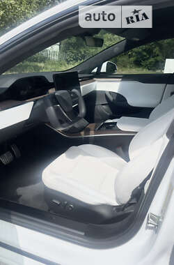 Лифтбек Tesla Model S 2022 в Одессе