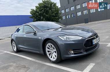 Лифтбек Tesla Model S 2012 в Киеве