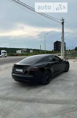 Ліфтбек Tesla Model S 2015 в Теребовлі