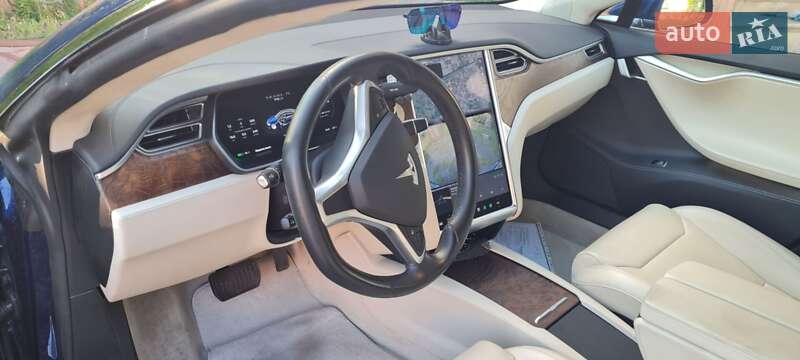 Ліфтбек Tesla Model S 2018 в Харкові фото 22 Ліфтбек Tesla Model S 2018 в Харкові