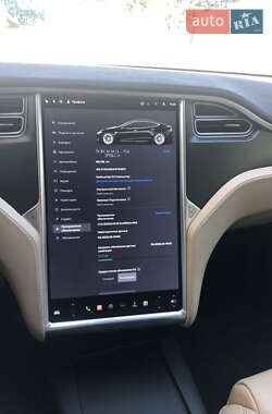 Ліфтбек Tesla Model S 2017 в 