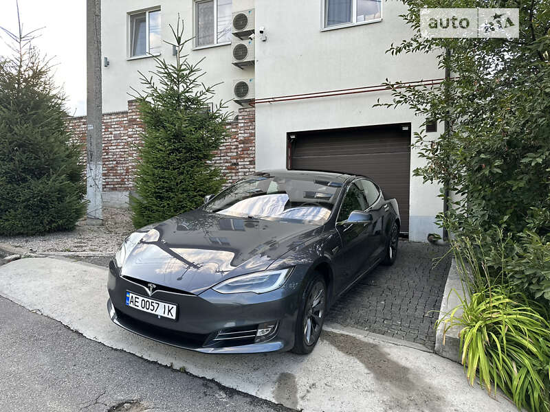 Tesla Model S 2016 Tesla Model S 2016
