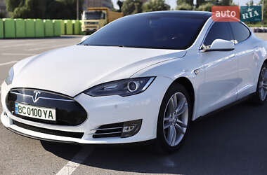 Ліфтбек Tesla Model S 2014 в Львові