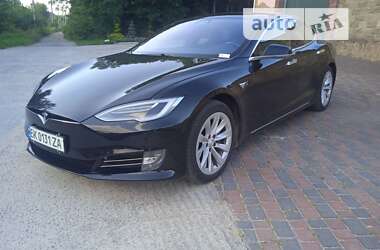 TESLA MODEL S 2018