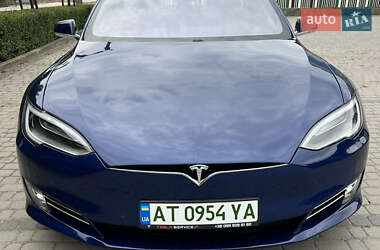 Лифтбек Tesla Model S 2018 в 