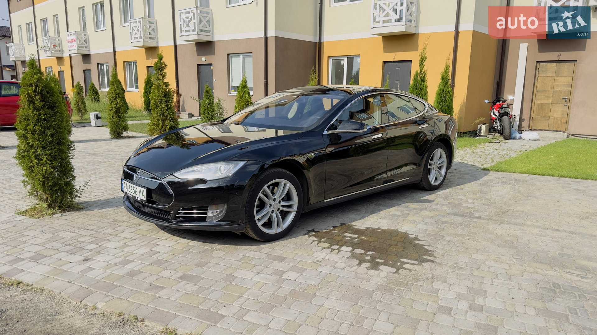 2013 Tesla Model S - мініатюра 3