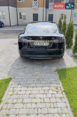 Лифтбек Tesla Model S 2013 в Киеве