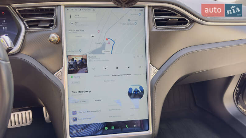 Лифтбек Tesla Model S 2013 в Киеве