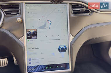 Ліфтбек Tesla Model S 2013 в 