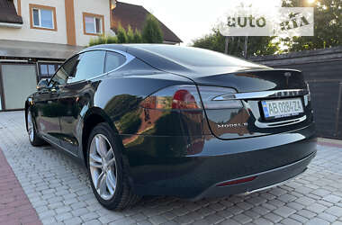 Лифтбек Tesla Model S 2013 в Виннице