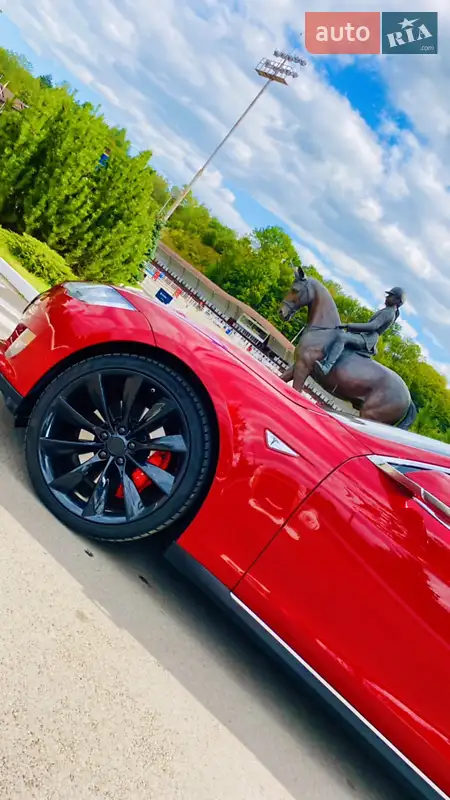 Tesla Model S