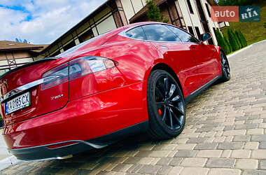 Лифтбек Tesla Model S 2014 в Киеве фото 6 Лифтбек Tesla Model S 2014 в Киеве