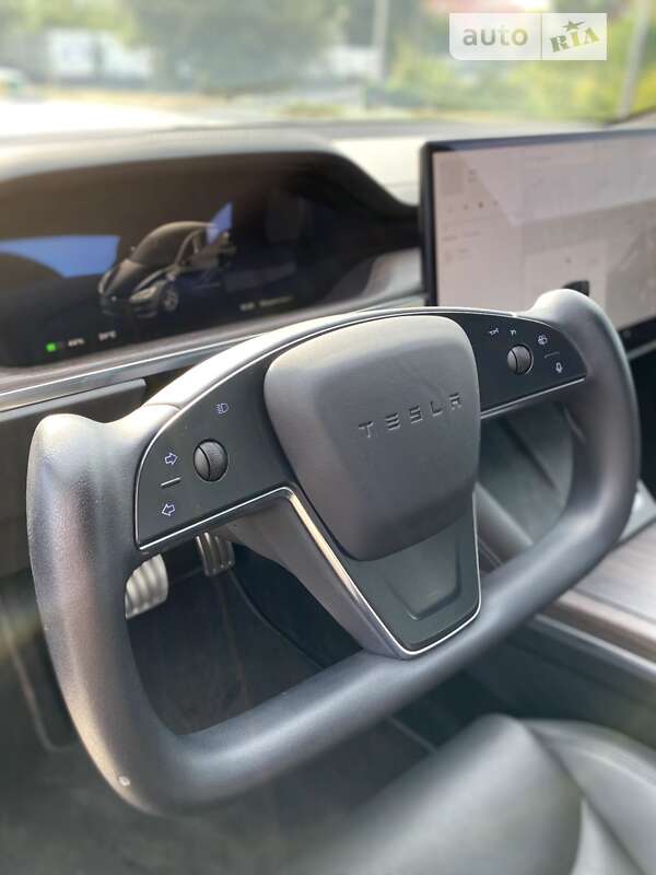 Лифтбек Tesla Model S 2021 в Черкассах