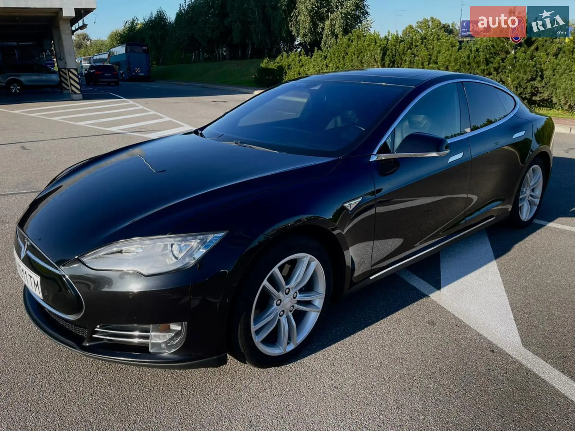 2015 Tesla Model S - мініатюра 3