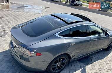 Лифтбек Tesla Model S 2013 в Полтаве