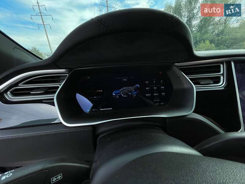 Лифтбек Tesla Model S 2017 в Полтаве фото 14 Лифтбек Tesla Model S 2017 в Полтаве
