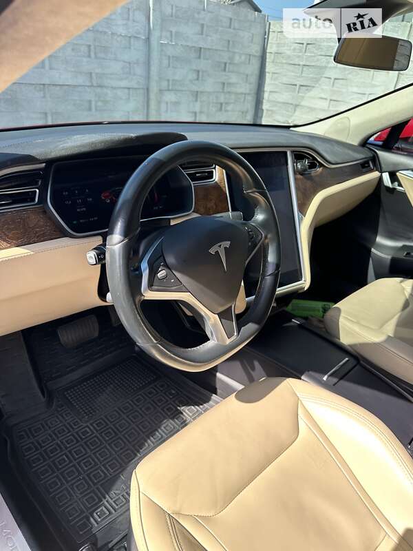 Ліфтбек Tesla Model S 2016 в Білій Церкві