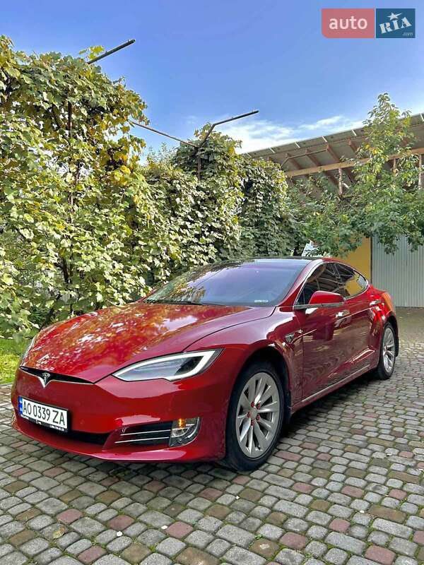 Tesla Model S 2019 Tesla Model S 2019