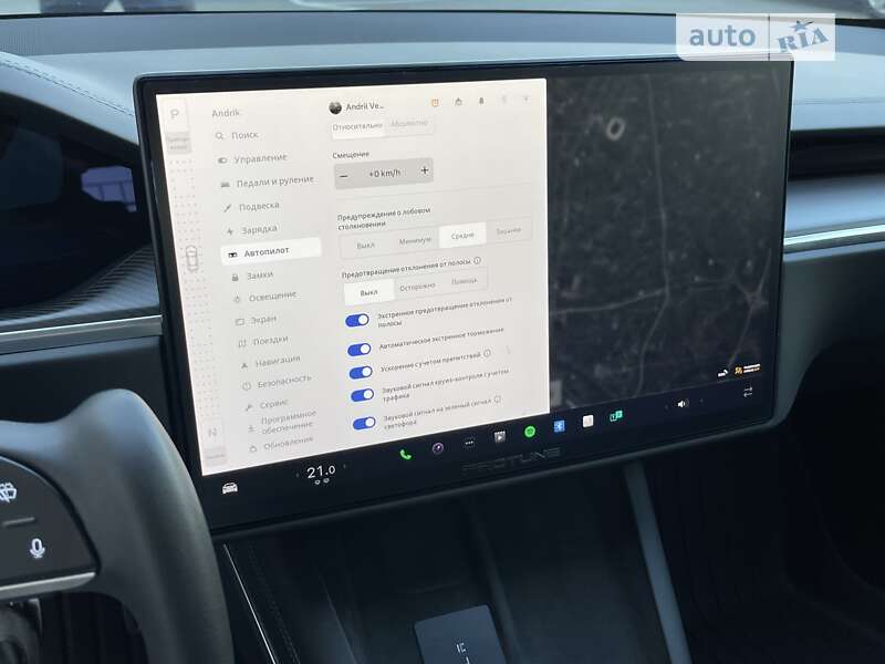 Лифтбек Tesla Model S 2022 в Киеве