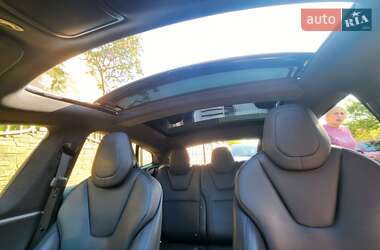 Лифтбек Tesla Model S 2018 в Харькове