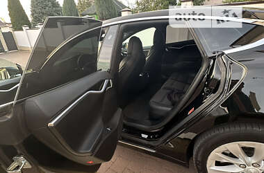 Лифтбек Tesla Model S 2018 в 