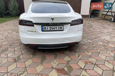 Лифтбек Tesla Model S 2013 в Киеве