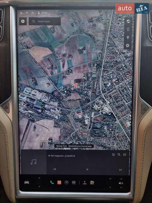 Лифтбек Tesla Model S 2013 в Нововолынске