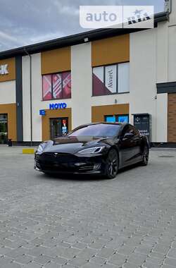 Ліфтбек Tesla Model S 2017 в Коломиї