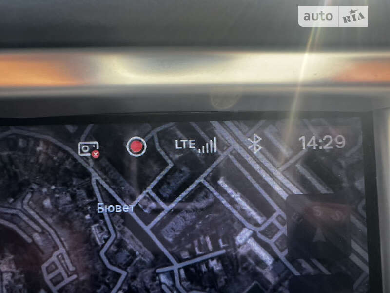 Лифтбек Tesla Model S 2018 в Киеве