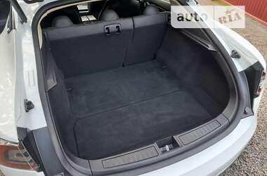 Лифтбек Tesla Model S 2013 в 