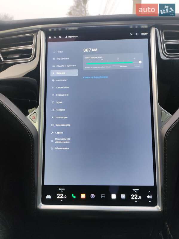 Лифтбек Tesla Model S 2015 в Сумах