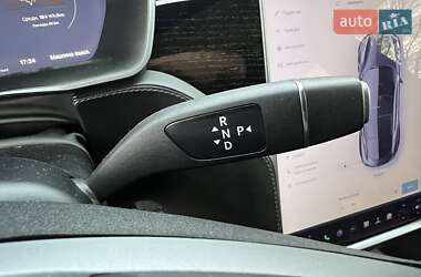 Лифтбек Tesla Model S 2018 в Киеве