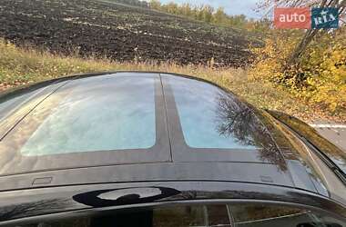 Лифтбек Tesla Model S 2018 в Киеве