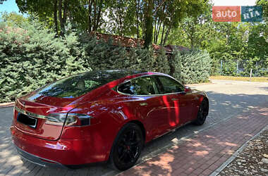 Лифтбек Tesla Model S 2014 в Киеве