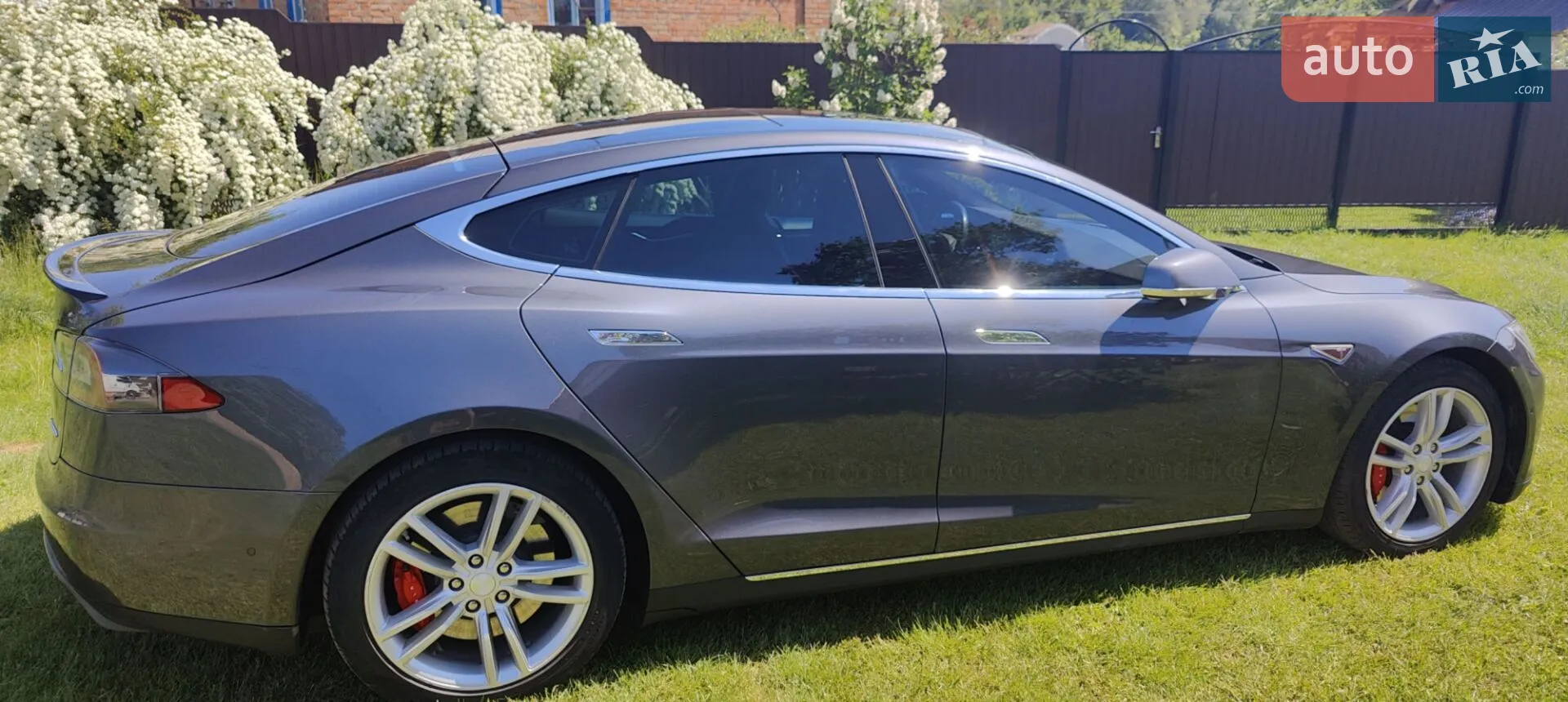 2015 Tesla Model S - мініатюра 9