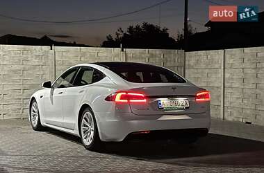 Ліфтбек Tesla Model S 2016 в Білій Церкві