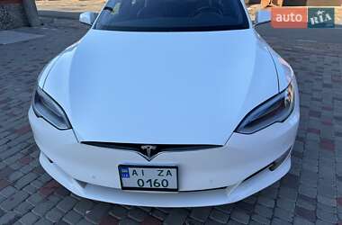 Лифтбек Tesla Model S 2016 в Белой Церкви