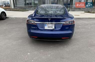 Лифтбек Tesla Model S 2019 в Киеве