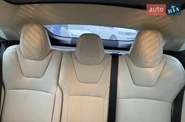 Лифтбек Tesla Model S 2019 в Киеве