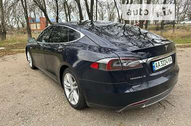 Лифтбек Tesla Model S 2013 в Одессе