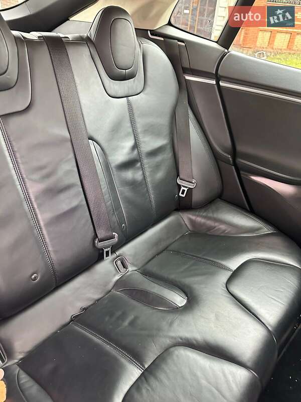 Лифтбек Tesla Model S 2013 в Одессе фото 9 Лифтбек Tesla Model S 2013 в Одессе