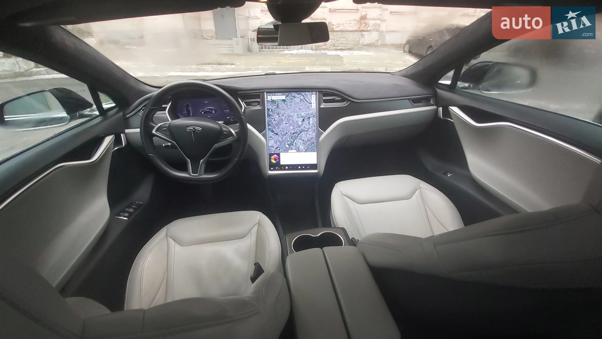 2015 Tesla Model S - мініатюра 10
