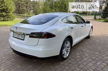 Лифтбек Tesla Model S 2013 в Шевченкове