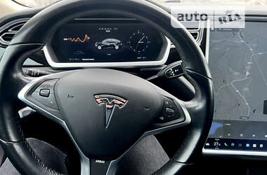 Ліфтбек Tesla Model S 2012 в Дубні