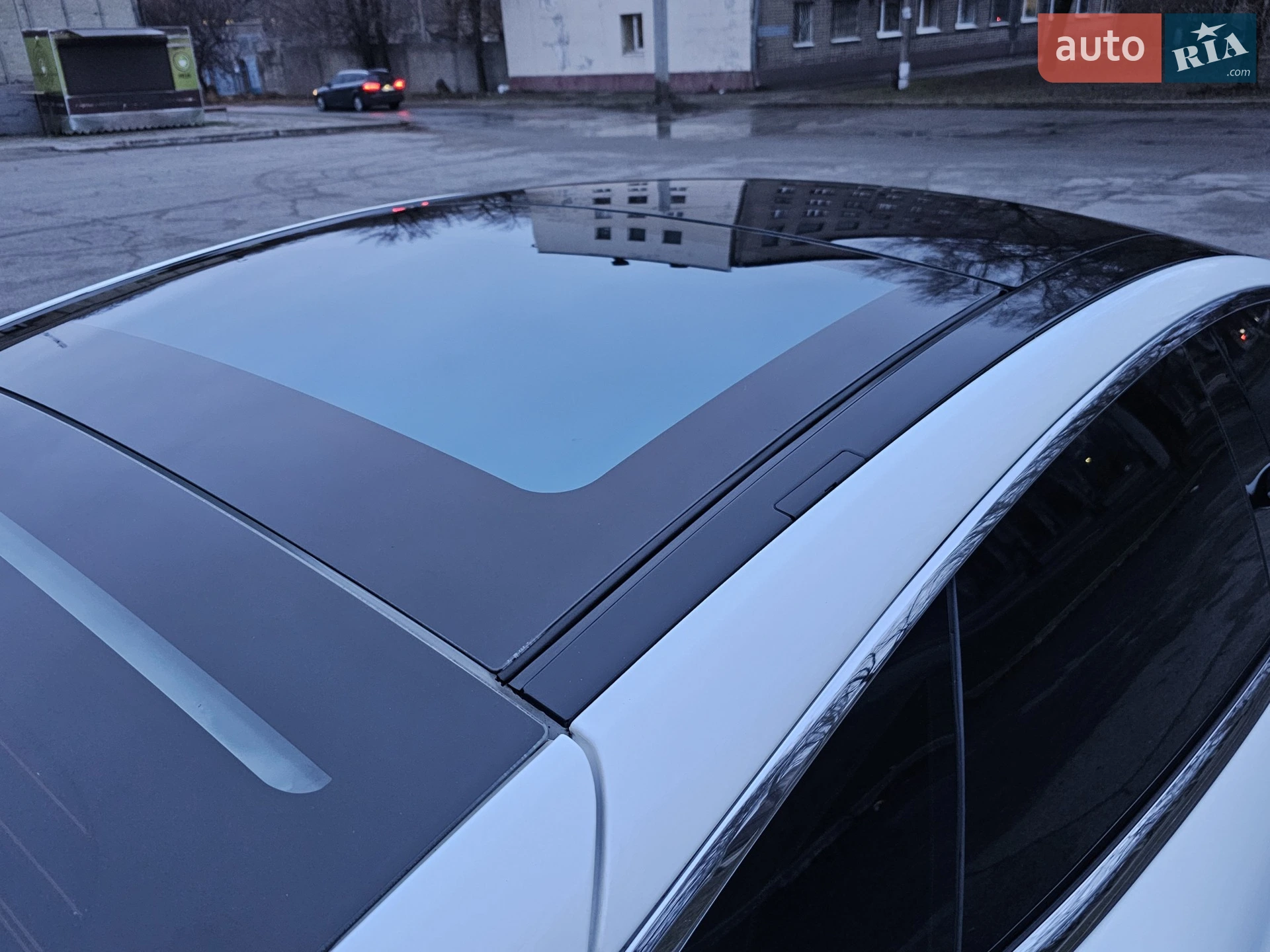 2014 Tesla Model S - мініатюра 8