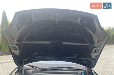 Лифтбек Tesla Model S 2019 в Одессе