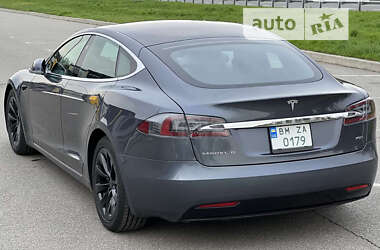 Ліфтбек Tesla Model S 2018 в Сумах