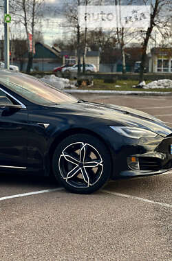 Ліфтбек Tesla Model S 2016 в Житомирі