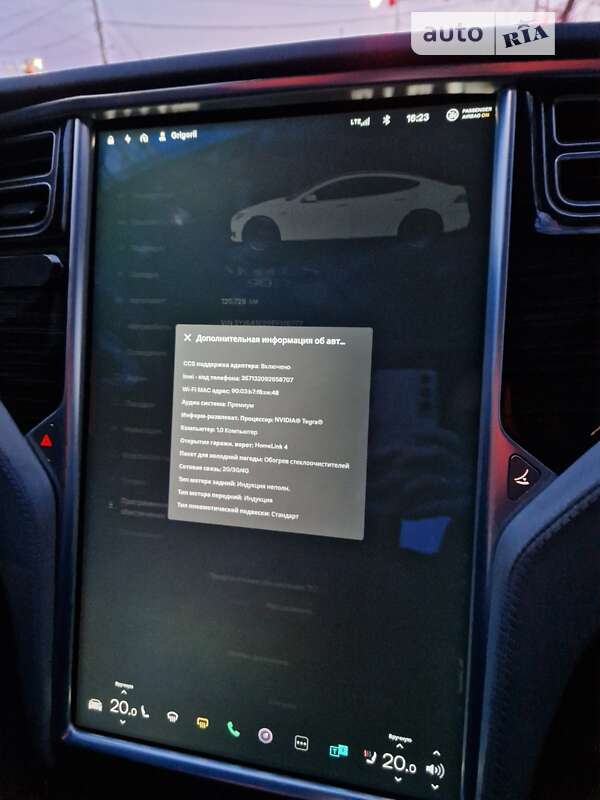 Лифтбек Tesla Model S 2015 в Киеве