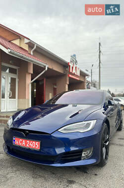 Лифтбек Tesla Model S 2018 в Полтаве